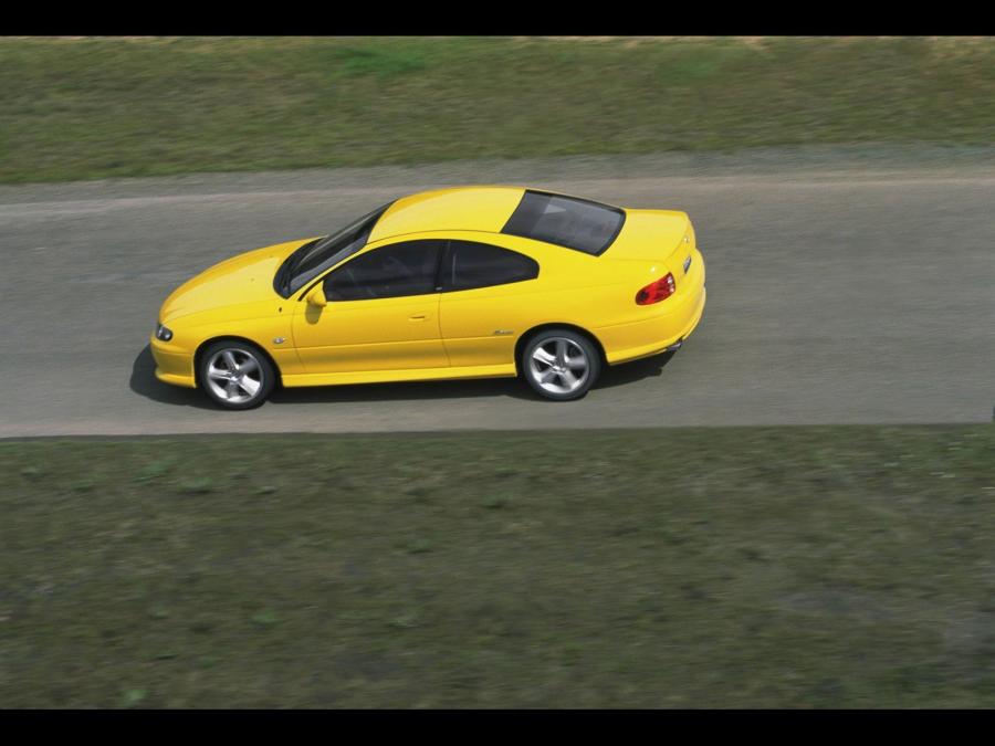  Holden Monaro CV8 2003 года  (фото 28 из 32)